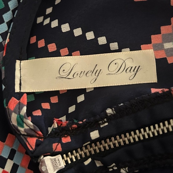 Sz-L-lovely Day brand dress - Picture 3 of 5